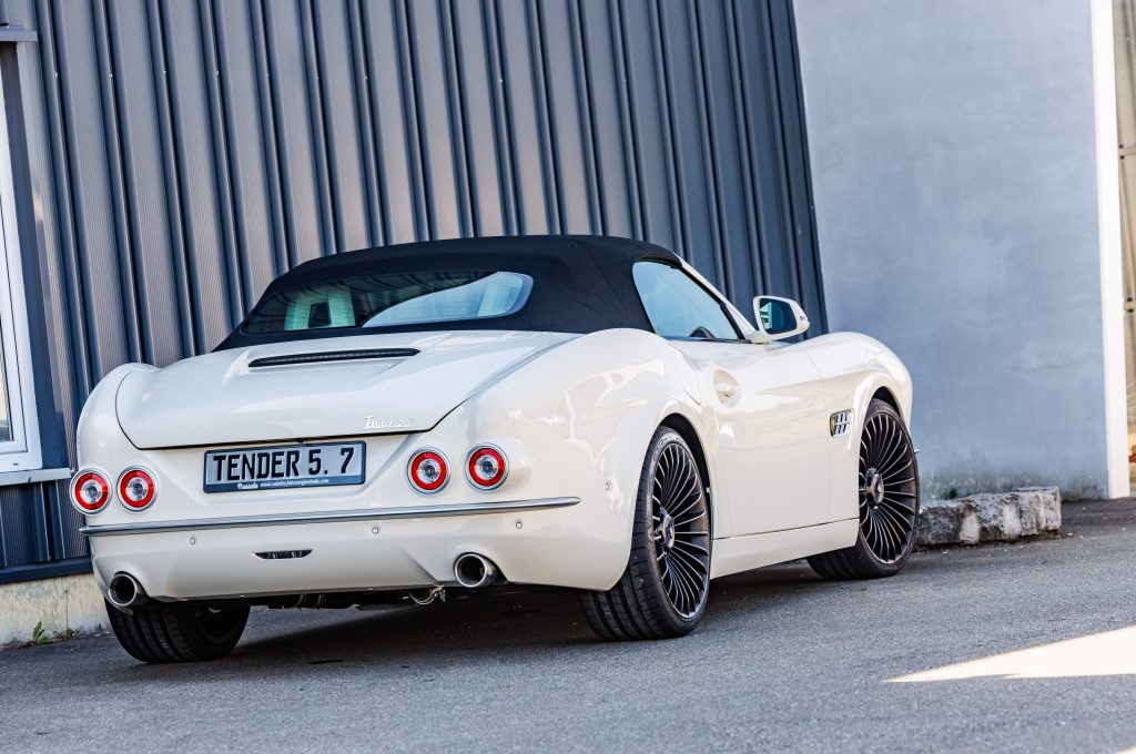 TENDER 5.7 Federweiss (2)