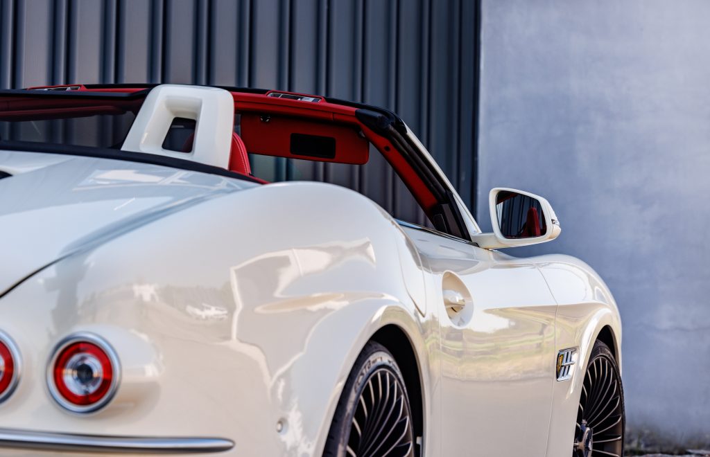 TENDER 5.7 Federweiss (7)