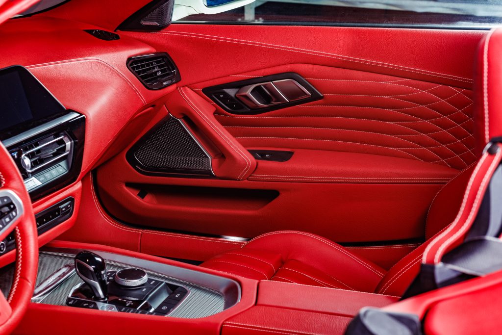 TENDER 5.7 Federweiss (9)